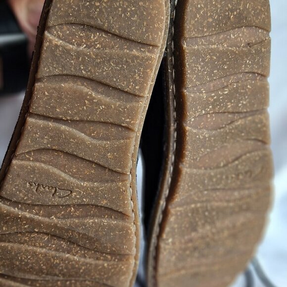 Clarks Collection | Tamitha Key Black Ankle Chukka Boots Size 7 - Picture 9 of 11